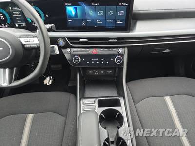 2025 Hyundai Sonata SEL - zdjęcie 11 z 26 - miniatura