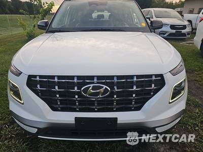 2025 Hyundai Venue Limited - zdjęcie 2 z 17 - miniatura