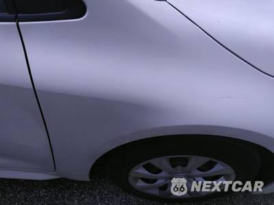 2025 Toyota Corolla LE Sedan - zdjęcie 26 z 29 - miniatura