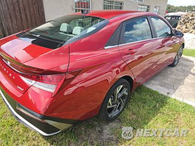 2025 Hyundai Elantra Limited - zdjęcie 4 z 17 - miniatura