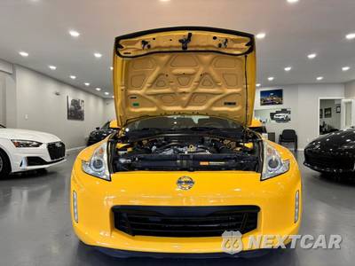 2017 Nissan 370Z Coupe - zdjęcie 28 z 33 - miniatura