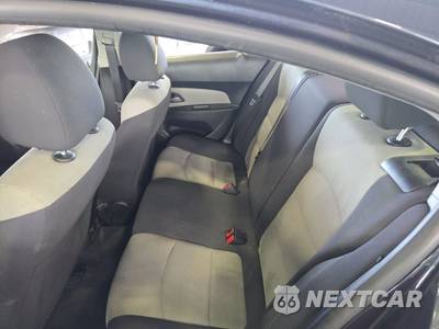 2015 Chevrolet Cruze LS 1SB - zdjęcie 13 z 50 - miniatura