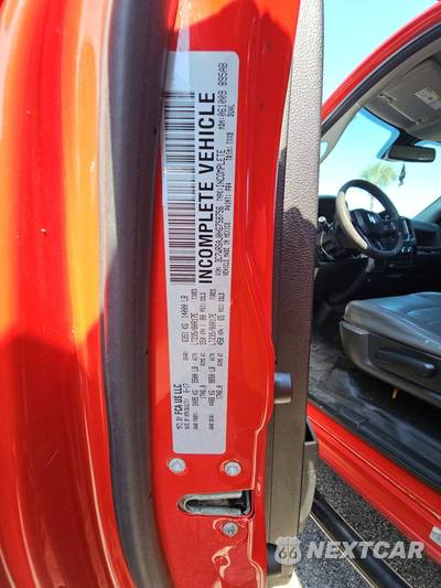 2017 Ram 3500 Cab Chassis Tradesman Regular Cab 14K GVWR DRW - zdjęcie 13 z 19 - miniatura