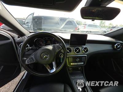 2020 Mercedes-Benz GLA 250 - zdjęcie 11 z 17 - miniatura