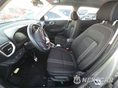 2025 Hyundai Venue SEL - zdjęcie 7 z 25 - miniatura