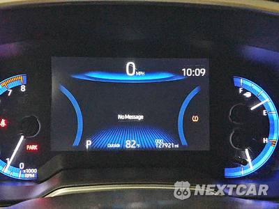 2022 Toyota Corolla Cross XLE - zdjęcie 12 z 25 - miniatura