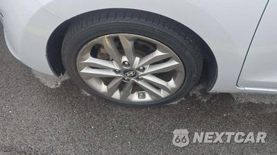 2016 Hyundai Elantra GT Hatchback - zdjęcie 22 z 30 - miniatura