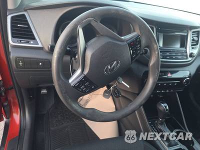 2016 Hyundai Tucson SE - zdjęcie 10 z 22 - miniatura