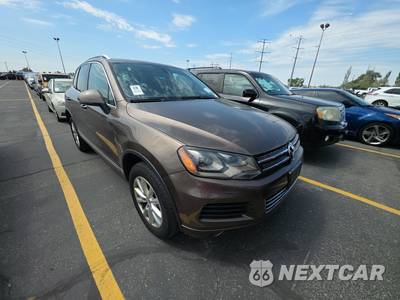 2013 Volkswagen Touareg V6 Lux - zdjęcie 3 z 36 - miniatura