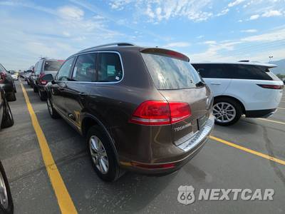 2013 Volkswagen Touareg V6 Lux - zdjęcie 6 z 36 - miniatura