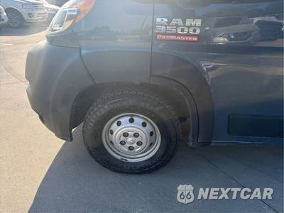 2021 Ram ProMaster 3500 Cargo Van High Roof 159.0" WB - zdjęcie 16 z 42 - miniatura