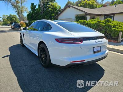 2020 Porsche Panamera 4S - zdjęcie 13 z 55 - miniatura