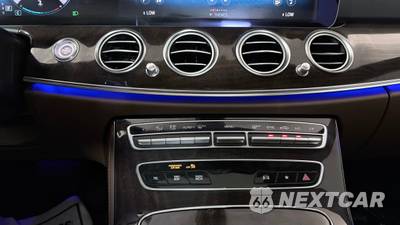 2021 Mercedes-Benz E 350 Sedan - zdjęcie 19 z 29 - miniatura