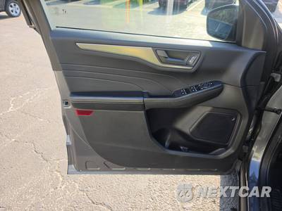 2023 Ford Escape Active - zdjęcie 9 z 36 - miniatura