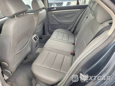 2006 Volkswagen Jetta Sedan TDI - zdjęcie 4 z 29 - miniatura
