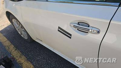 2014 Toyota Avalon Hybrid Limited - zdjęcie 33 z 35 - miniatura