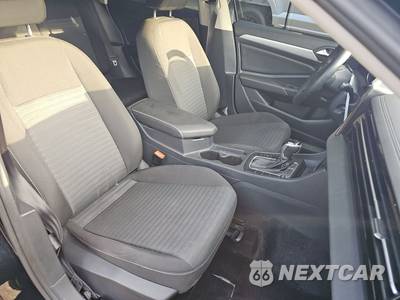 2025 Volkswagen Jetta S - zdjęcie 8 z 31 - miniatura