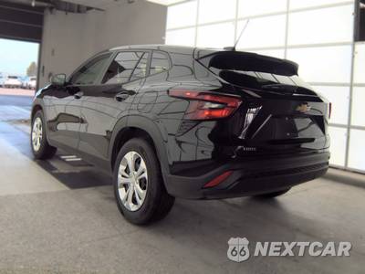 2026 Chevrolet Trax LS - zdjęcie 6 z 37 - miniatura