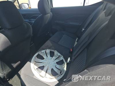 2020 Nissan Versa S - zdjęcie 13 z 33 - miniatura