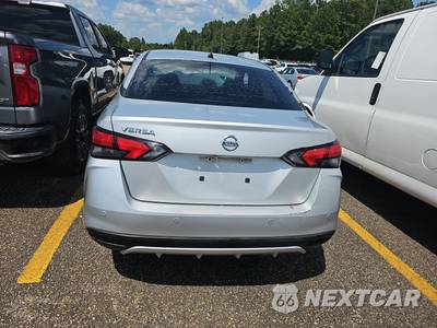 2020 Nissan Versa S - zdjęcie 5 z 33 - miniatura