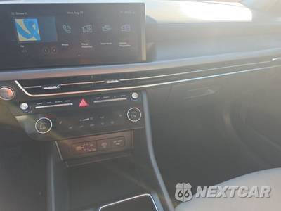 2025 Hyundai Sonata SEL - zdjęcie 17 z 28 - miniatura