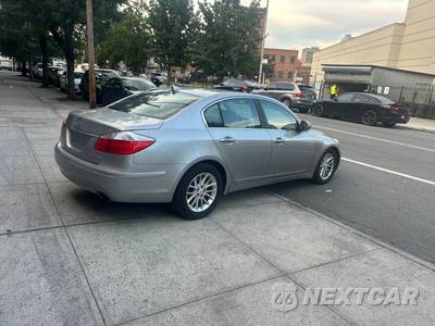 2011 Hyundai Genesis 3.8 Sedan - zdjęcie 5 z 9 - miniatura
