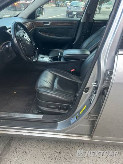 2011 Hyundai Genesis 3.8 Sedan - zdjęcie 8 z 9 - miniatura