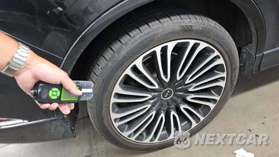 2023 Lincoln Aviator Black Label - zdjęcie 19 z 35 - miniatura