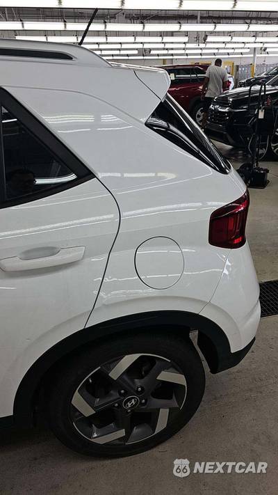 2023 Hyundai Venue SEL - zdjęcie 53 z 55 - miniatura