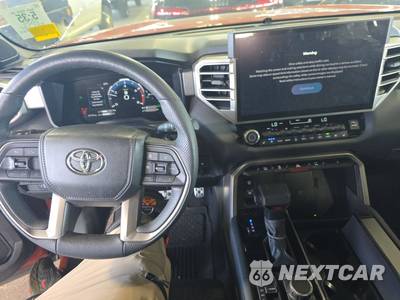 2025 Toyota Sequoia Limited - zdjęcie 11 z 37 - miniatura