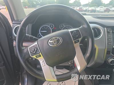 2017 Toyota Tundra Limited Crew Cab Short Bed - zdjęcie 10 z 24 - miniatura