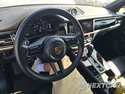 2025 Porsche Macan - zdjęcie 11 z 27 - miniatura