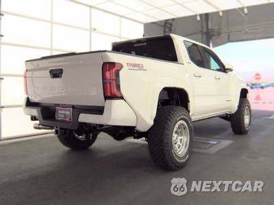2026 Toyota Tacoma SR5 Crew Cab Medium Bed - zdjęcie 4 z 22 - miniatura