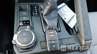 2026 Toyota Tacoma SR5 Crew Cab Medium Bed - zdjęcie 17 z 22 - miniatura