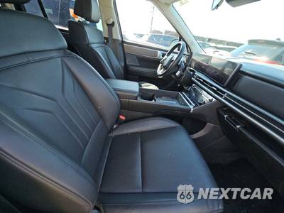 2025 Hyundai Santa Fe Hybrid SEL - zdjęcie 8 z 34 - miniatura