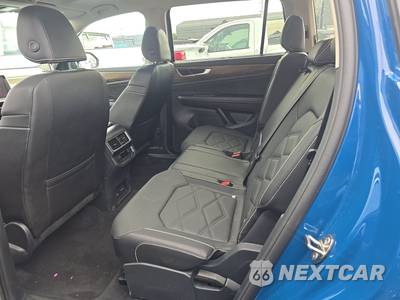 2025 Volkswagen Atlas 2.0T SE w/Technology - zdjęcie 13 z 31 - miniatura