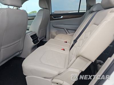 2025 Volkswagen Atlas 2.0T SE w/Technology - zdjęcie 13 z 27 - miniatura