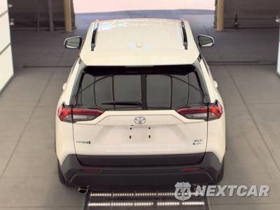 2025 Toyota RAV4 Hybrid XLE - zdjęcie 5 z 27 - miniatura