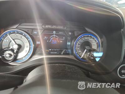 2022 Ram 1500 Limited Crew Cab Short Bed - zdjęcie 12 z 24 - miniatura
