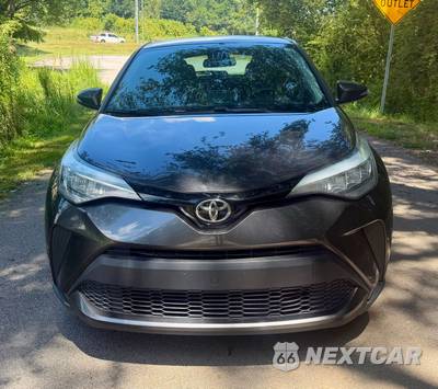 2021 Toyota C-HR LE - zdjęcie 4 z 14 - miniatura