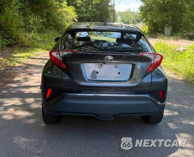 2021 Toyota C-HR LE - zdjęcie 6 z 14 - miniatura