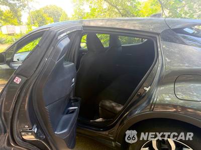 2021 Toyota C-HR LE - zdjęcie 10 z 14 - miniatura
