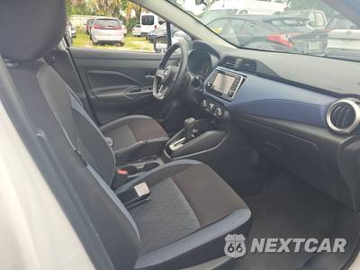2024 Nissan Versa SV - zdjęcie 8 z 19 - miniatura