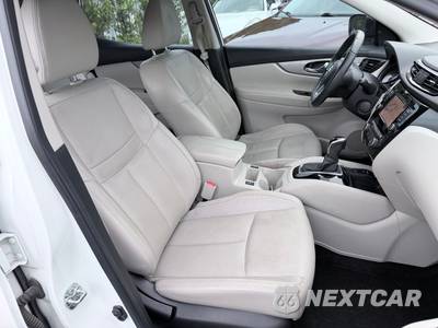 2020 Nissan Rogue Sport SL - zdjęcie 8 z 12 - miniatura
