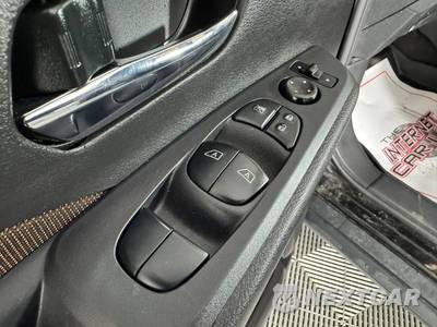 2024 Nissan Kicks SR - zdjęcie 36 z 43 - miniatura