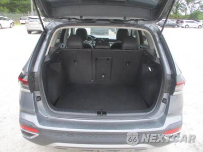 2025 Volkswagen Taos SE - zdjęcie 13 z 25 - miniatura