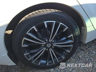 2017 Nissan Maxima Platinum - zdjęcie 10 z 23 - miniatura