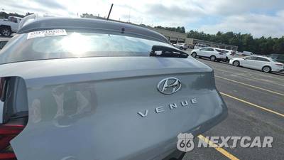2024 Hyundai Venue SEL - zdjęcie 24 z 34 - miniatura
