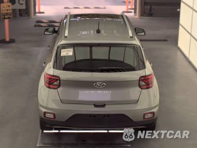 2024 Hyundai Venue SEL - zdjęcie 5 z 34 - miniatura