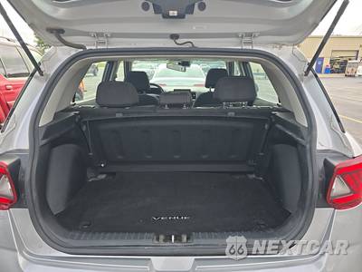 2024 Hyundai Venue SEL - zdjęcie 16 z 34 - miniatura